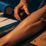 Contracture au mollet que faire : massage sur point dur