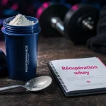 Pourquoi prendre de la whey : récupération et faim